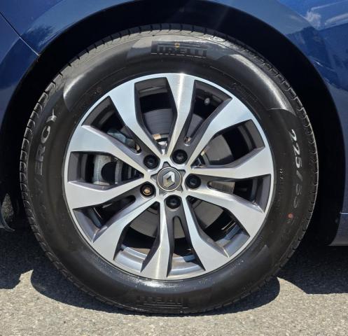 Renault Talisman Estate image 1