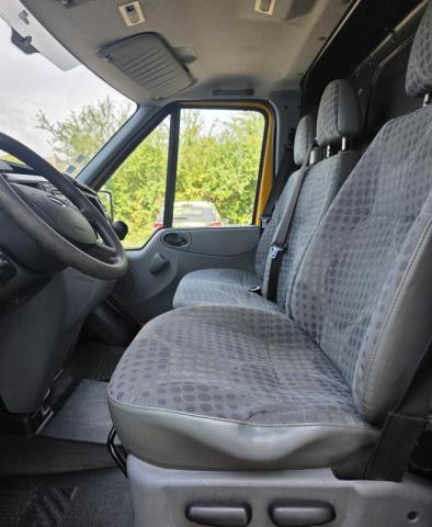 Ford Transit image 5
