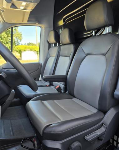 Volkswagen Crafter image 1