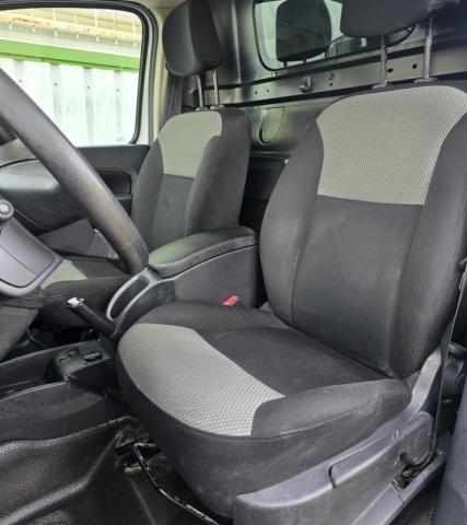 Renault Kangoo image 9