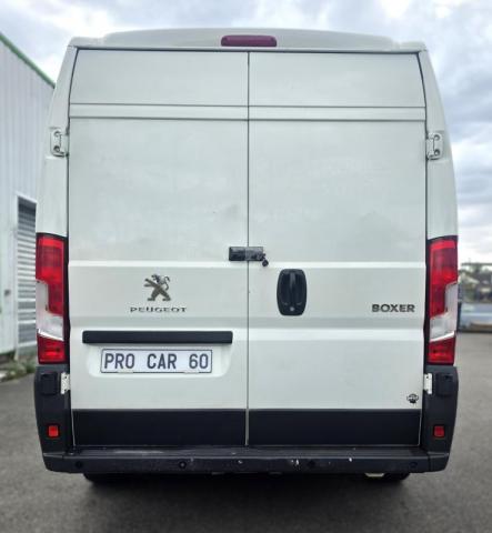 Peugeot Boxer image 1