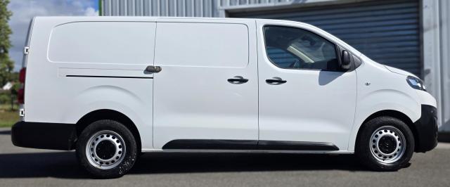 Citroen Jumpy image 8