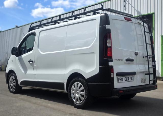 Renault Trafic image 1