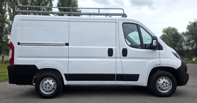 Peugeot Boxer image 1
