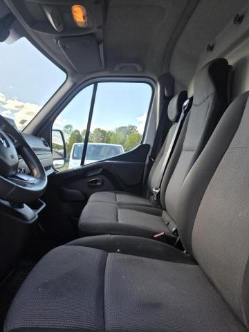 Renault Master image 4