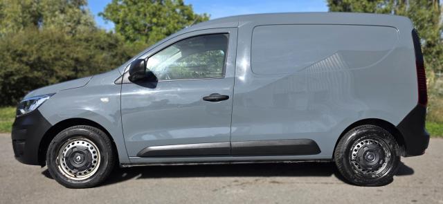 Renault Express Van image 8
