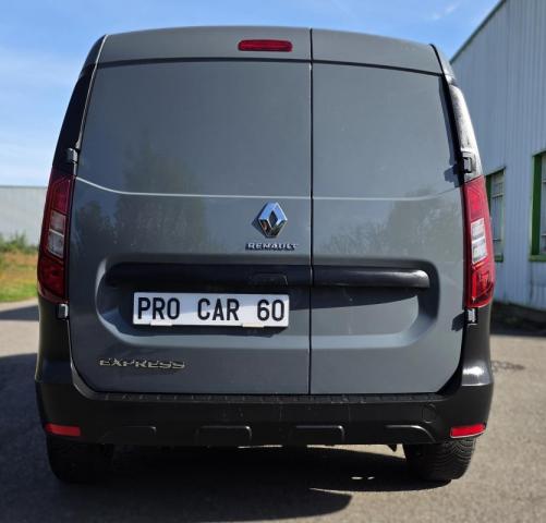 Renault Express Van image 3