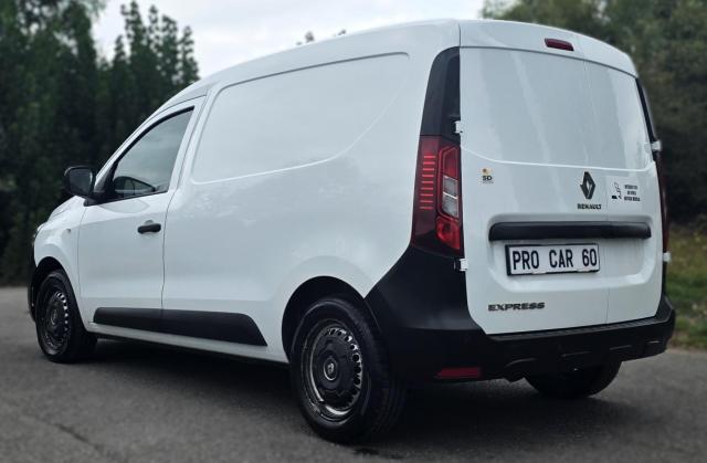 Renault Express image 1