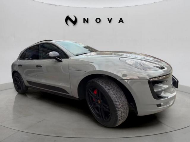 Porsche Macan image 1