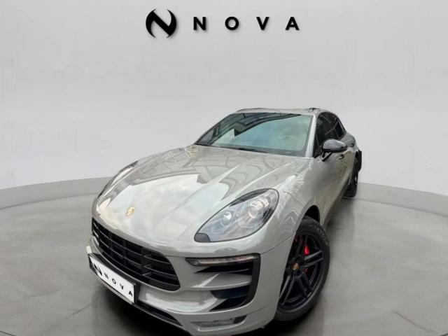 Porsche Macan image 2