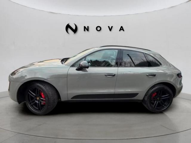 Porsche Macan image 9