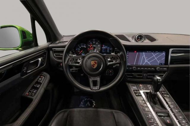 Porsche Macan image 6