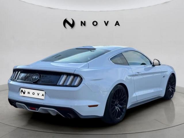 Ford Mustang image 3