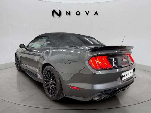 Ford Mustang image 4