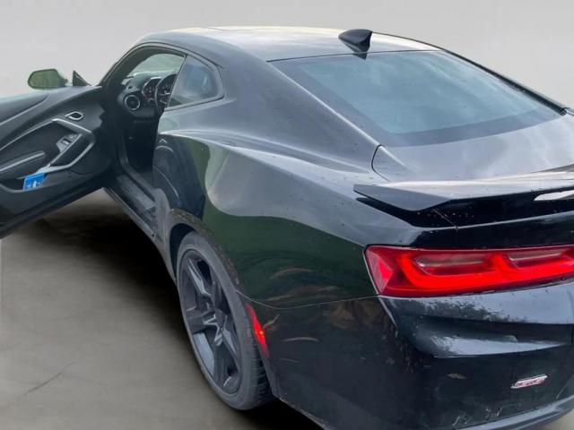 Chevrolet Camaro image 2