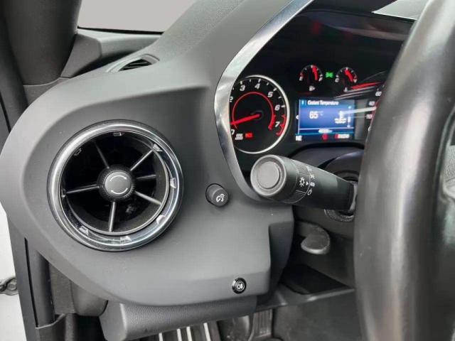 Chevrolet Camaro image 8