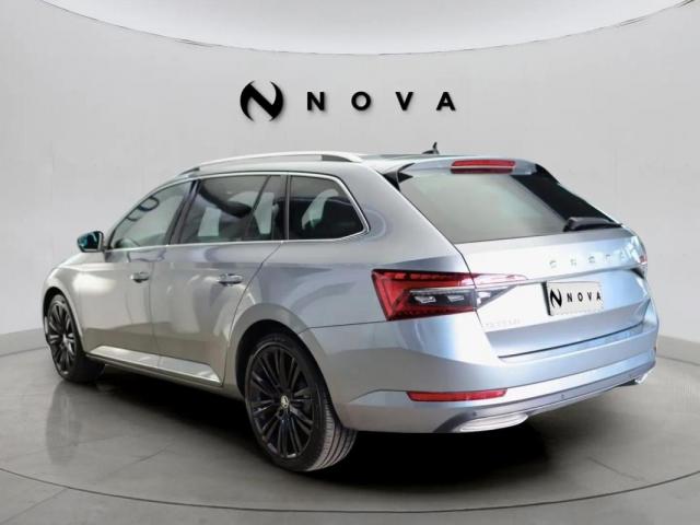 Skoda Superb image 7