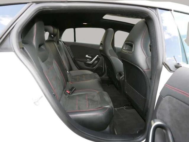 Mercedes Benz Cla image 2