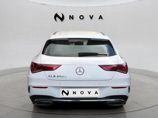 Mercedes Benz Cla image 7