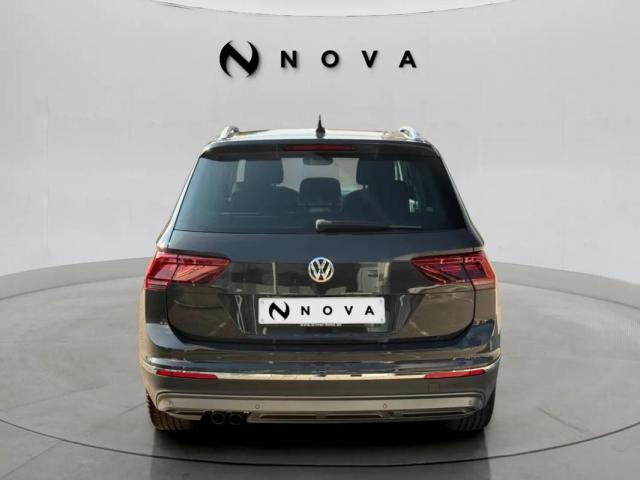 Volkswagen Tiguan image 9