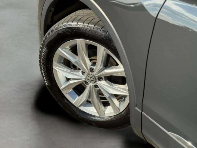 Volkswagen Tiguan image 2