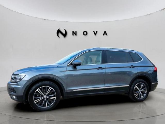 Volkswagen Tiguan Allspace Dsg 4x4 / Pano Led Acc