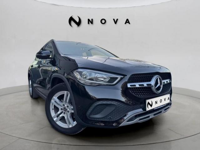 Mercedes Benz Gla 200 D 4matic Progressive