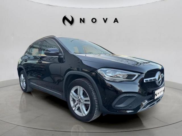 Mercedes Benz Gla image 7