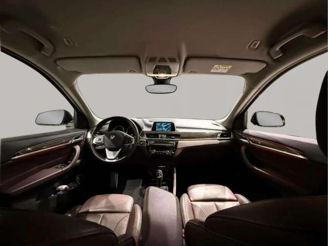 Bmw X1 image 1