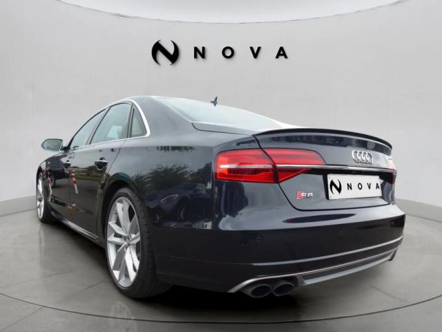 Audi S8 image 7