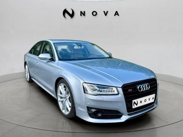 Audi A4 image 9