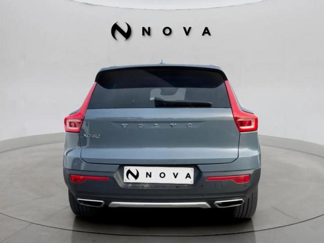 Volvo Xc40 image 1