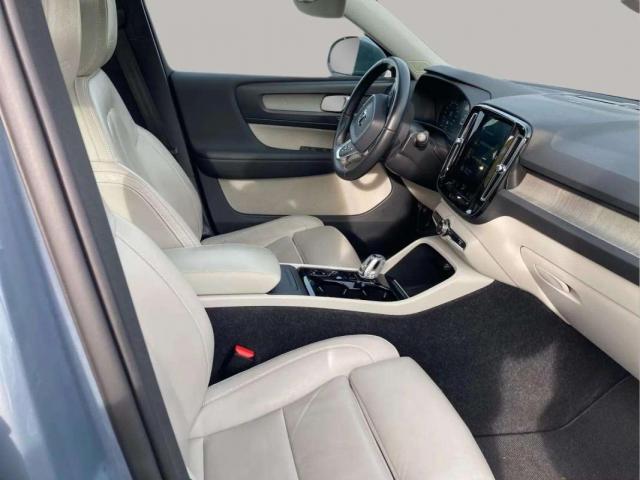 Volvo Xc40 image 4