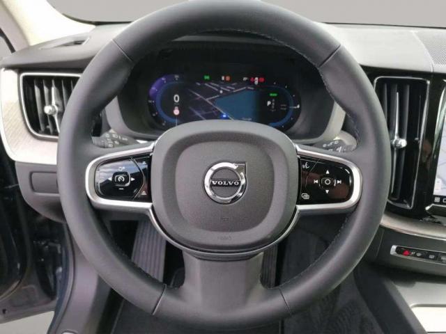 Volvo Xc60 image 3