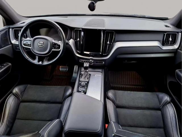 Volvo Xc60 image 4