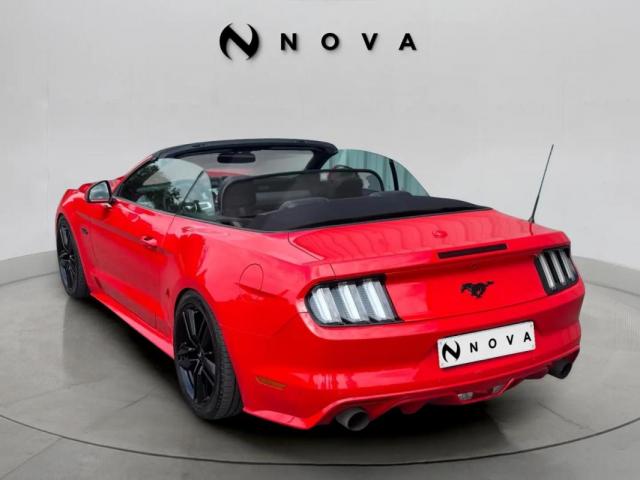 Ford Mustang image 2