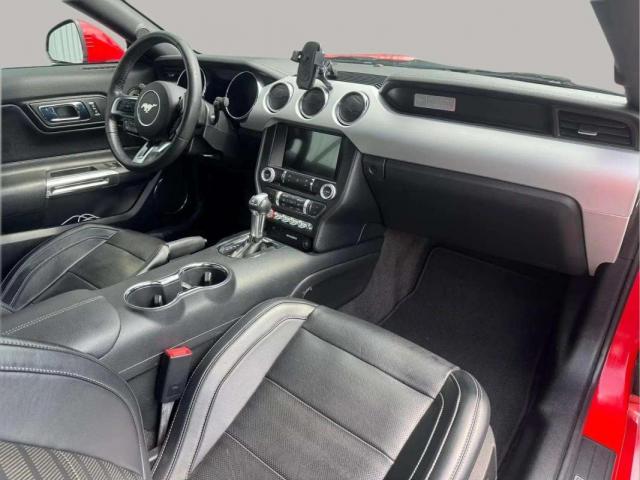 Ford Mustang image 4