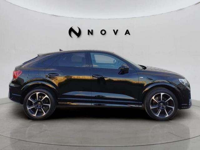 Audi Q3 image 4