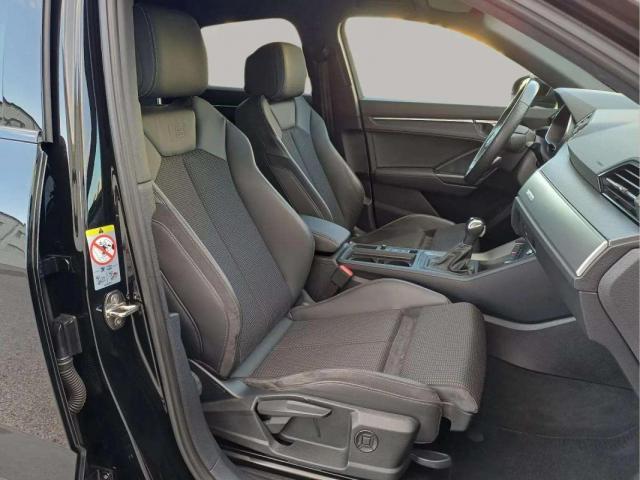 Audi Q3 image 2