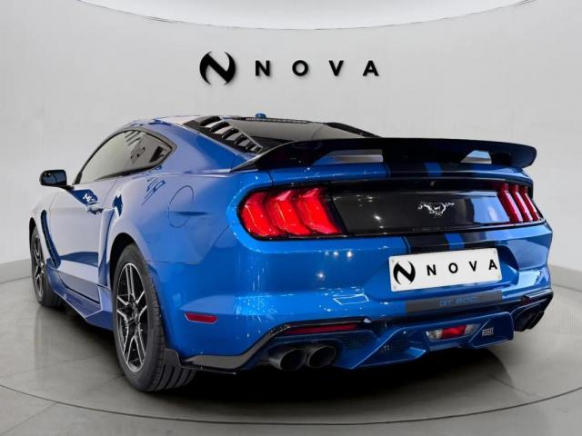 Ford Mustang image 6