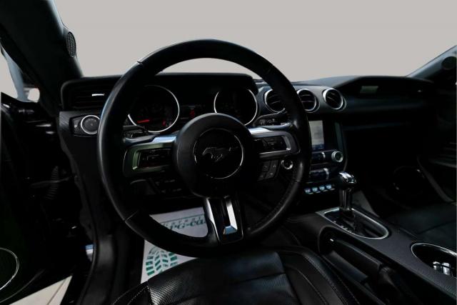 Ford Mustang image 7