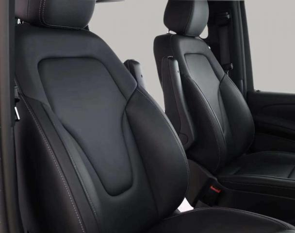 Mercedes Benz Classe V image 6