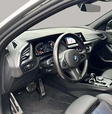 Bmw 118 image 3