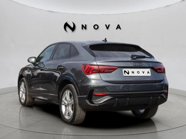 Audi Q3 image 1