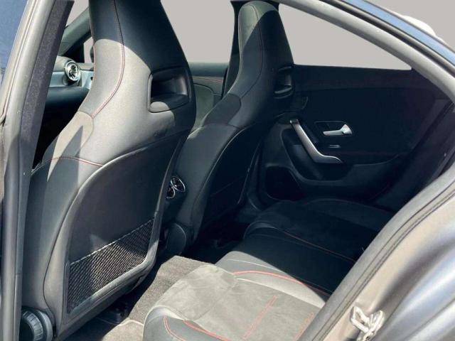 Mercedes Benz Cla image 8