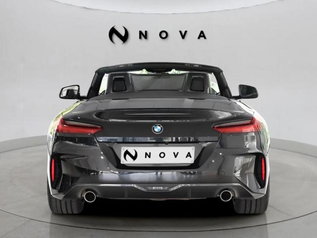 Bmw Z4 image 8