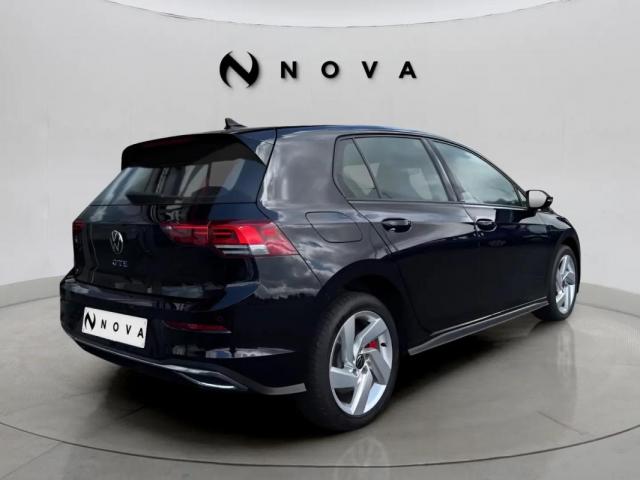 Volkswagen Golf image 1