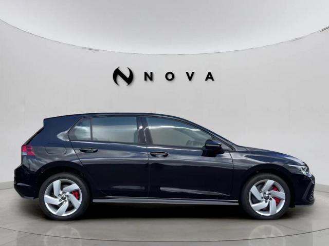 Volkswagen Golf image 6