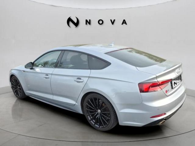 Audi A5 image 8