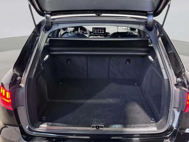Audi A4 image 5